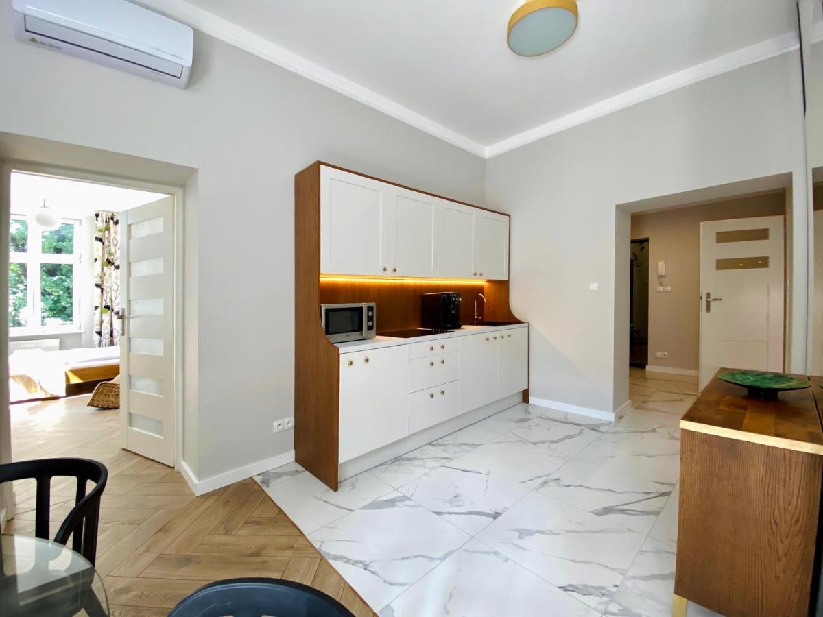 Faust Apartments In The Heart Of Kazimierz By Mint Apartment Krakow Bagian luar foto