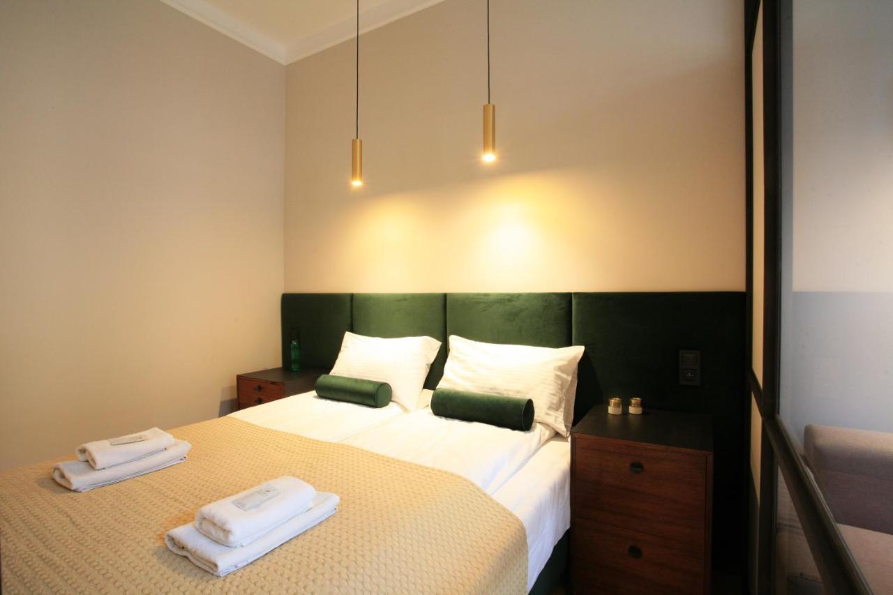 Faust Apartments In The Heart Of Kazimierz By Mint Apartment Krakow Bagian luar foto