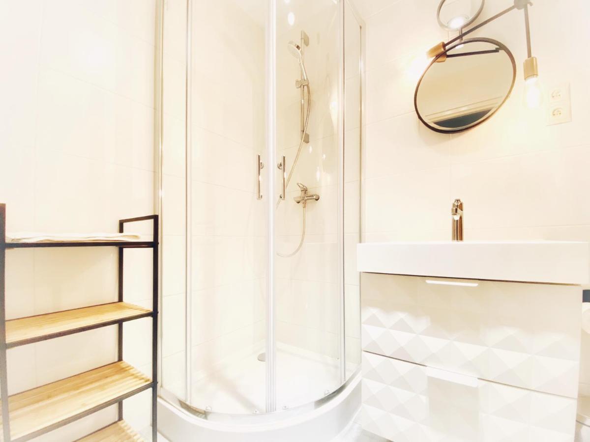Faust Apartments In The Heart Of Kazimierz By Mint Apartment Krakow Bagian luar foto