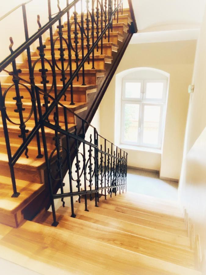 Faust Apartments In The Heart Of Kazimierz By Mint Apartment Krakow Bagian luar foto