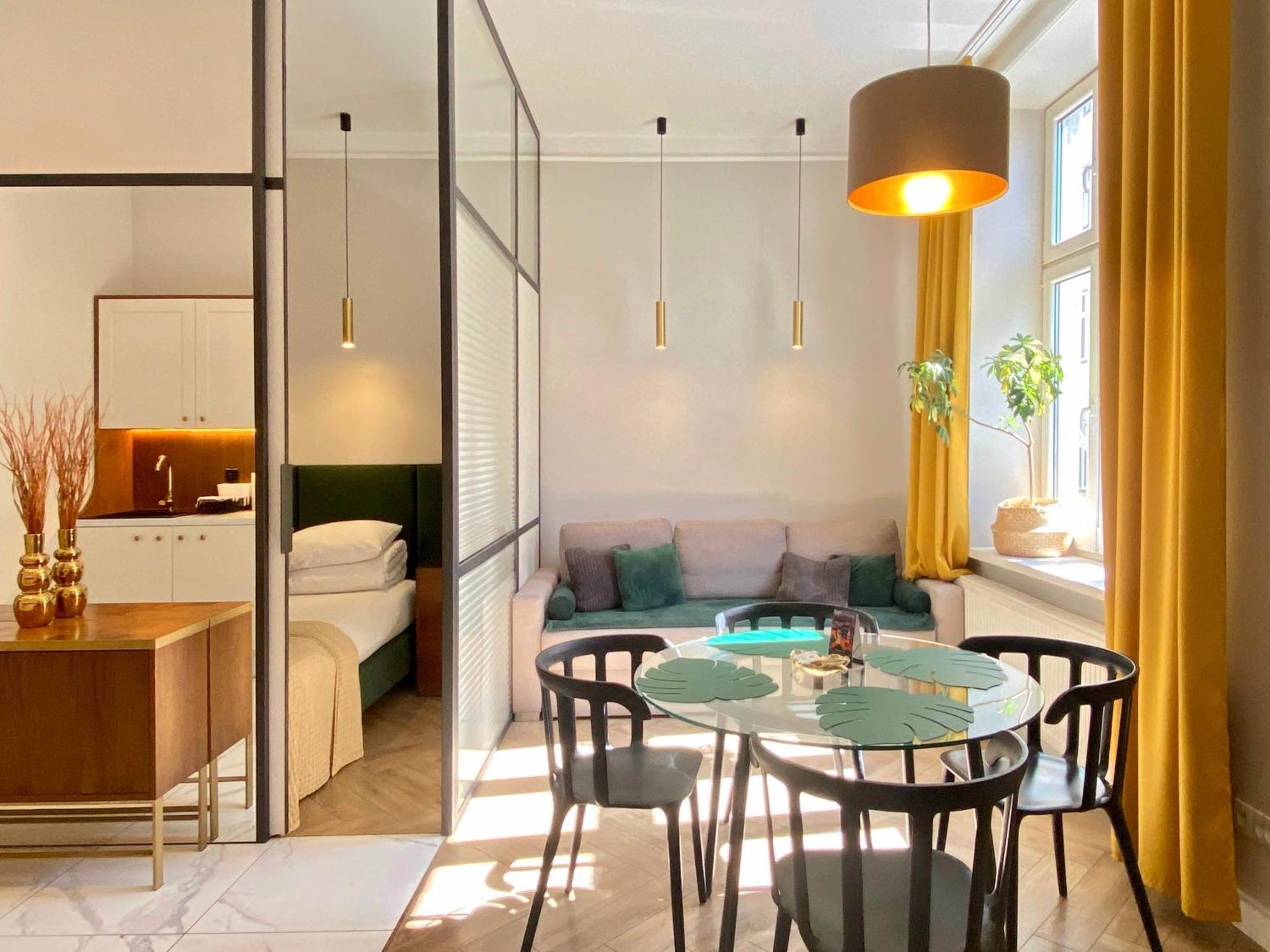 Faust Apartments In The Heart Of Kazimierz By Mint Apartment Krakow Bagian luar foto