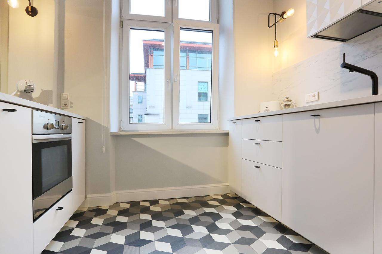 Faust Apartments In The Heart Of Kazimierz By Mint Apartment Krakow Bagian luar foto