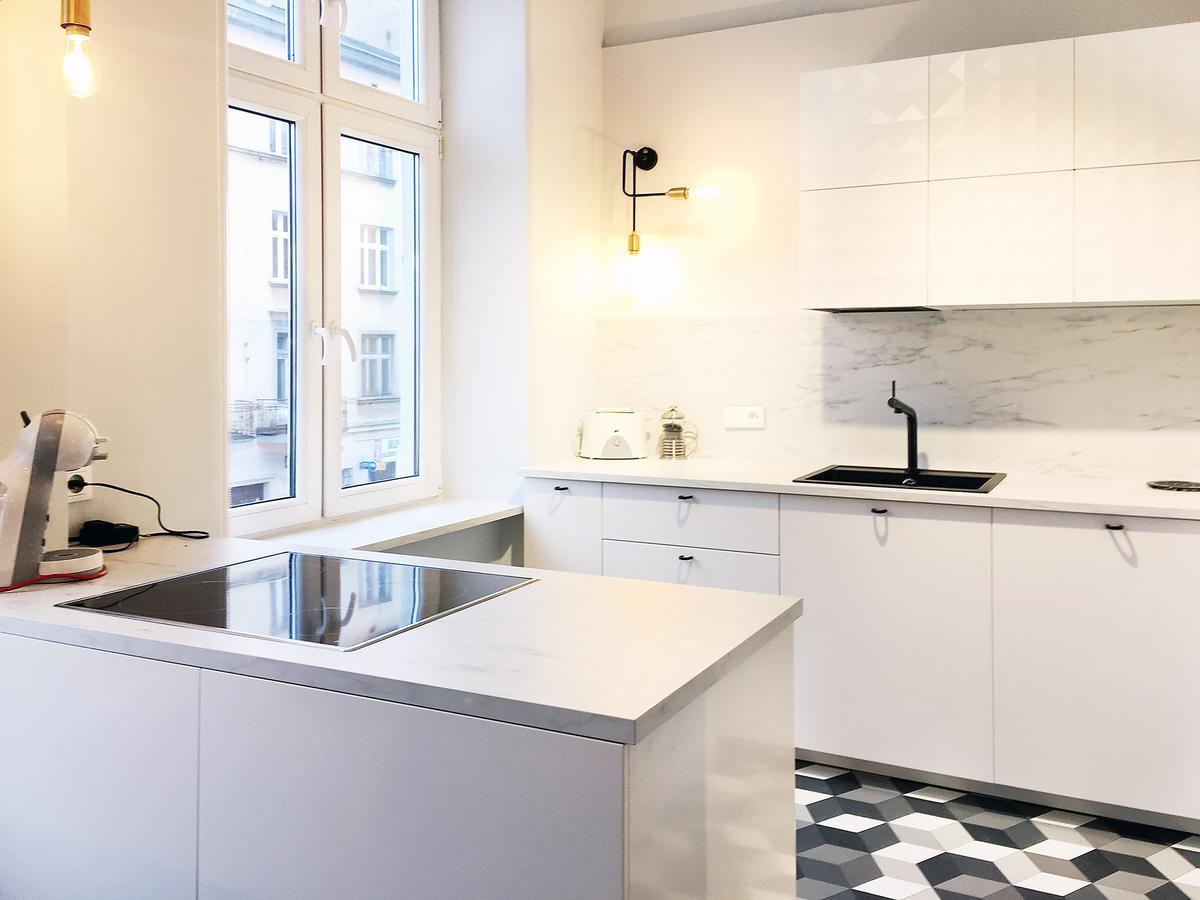 Faust Apartments In The Heart Of Kazimierz By Mint Apartment Krakow Bagian luar foto